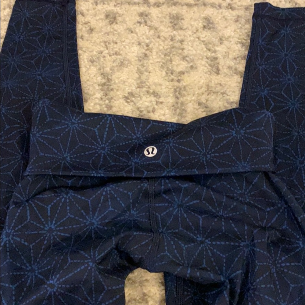 Lululemon patterned wunder under - Picture 3 of 3